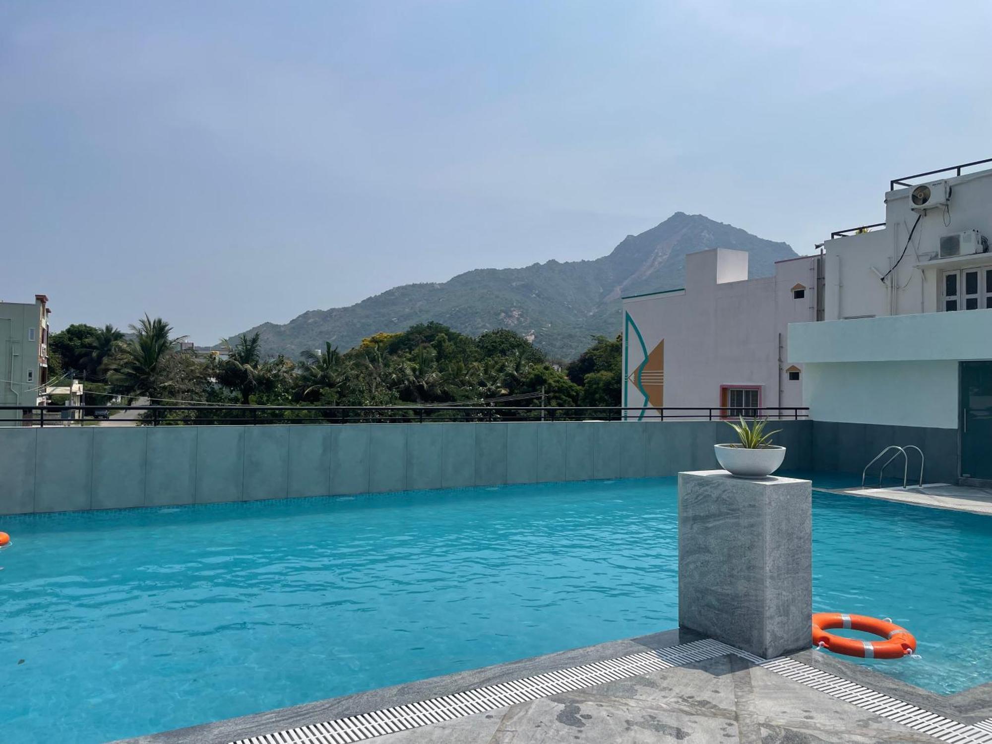 Aashreya Suites Tiruvannāmalai Εξωτερικό φωτογραφία