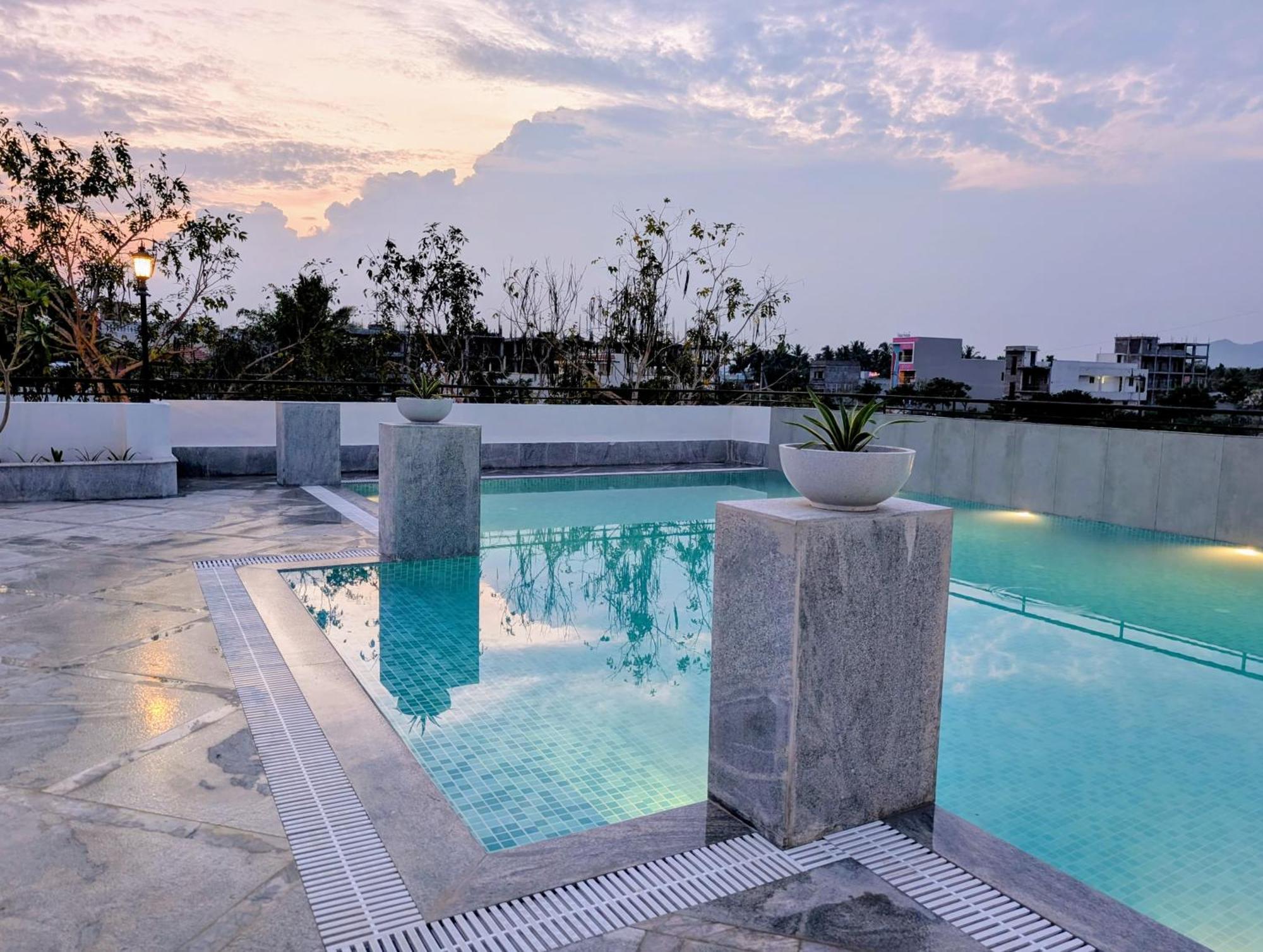 Aashreya Suites Tiruvannāmalai Εξωτερικό φωτογραφία