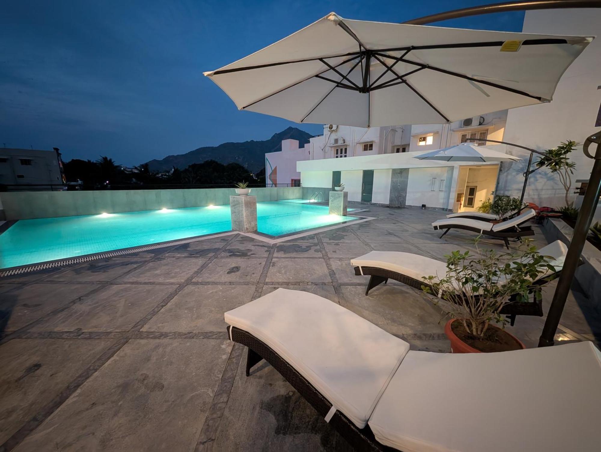 Aashreya Suites Tiruvannāmalai Εξωτερικό φωτογραφία